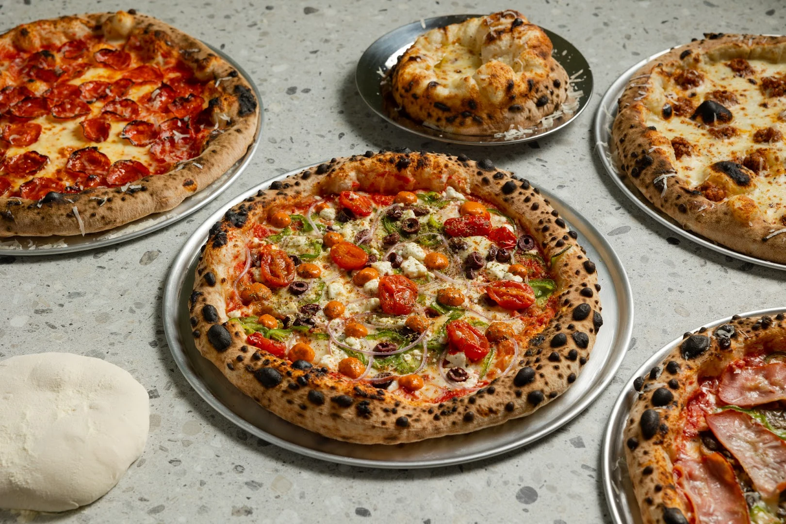 FORNO A VOLTA PIZZERIA · Photos 4